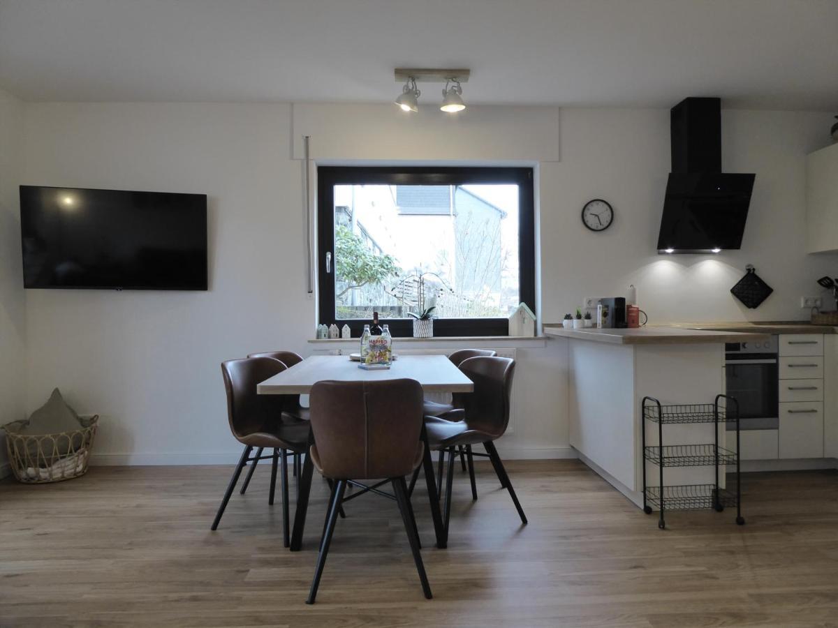 Dreamlounge Winterberg Ferienwohnung 5 Pers Wifi Balkon In Der City Exterior photo